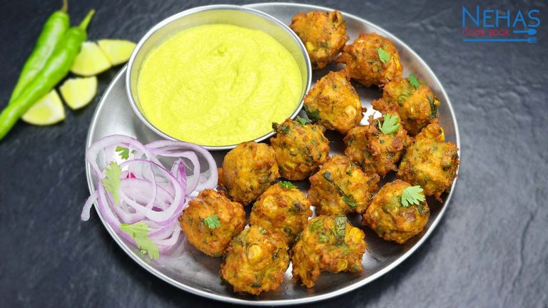 Corn pakoda with green chutney recipe | makai na bhajiya | Rajkot ...