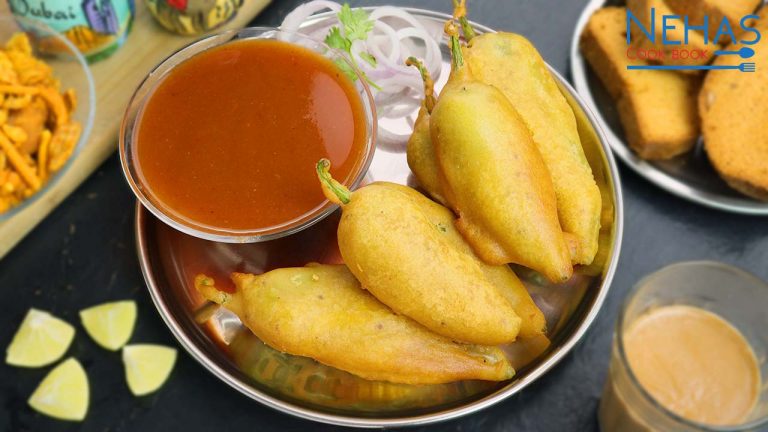 Bharela marcha na bhajiya | stuffed mirchi pakoda with date-tamarind chutney |stuffed mirchi bhajji